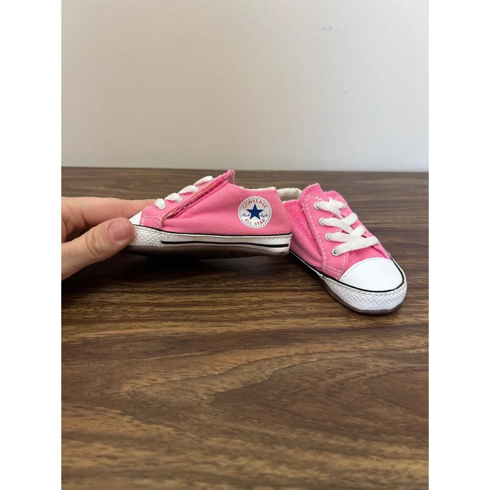 Converse Chuck Taylor All Star Pink Canvas Infant Crib Shoes Soft Sole Size‎ 1